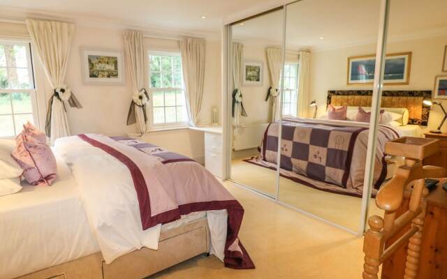 Lebrel Lodge, Seaview