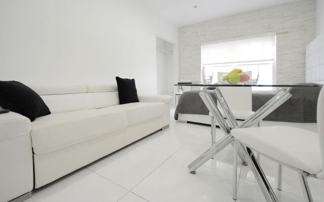 Lincoln Road Apartments