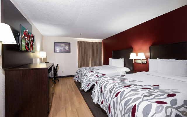 Red Roof Inn & Suites Dover Downtown