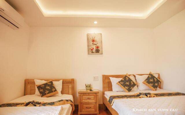 Vuon Cau Hotel