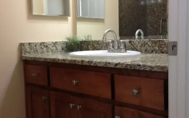177 Ocean View 3 Bedroom Townhouse by Redawning