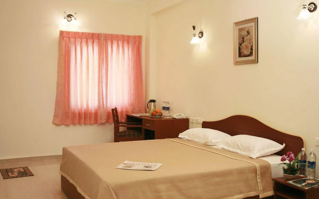 Hotel Kumararraja Palace