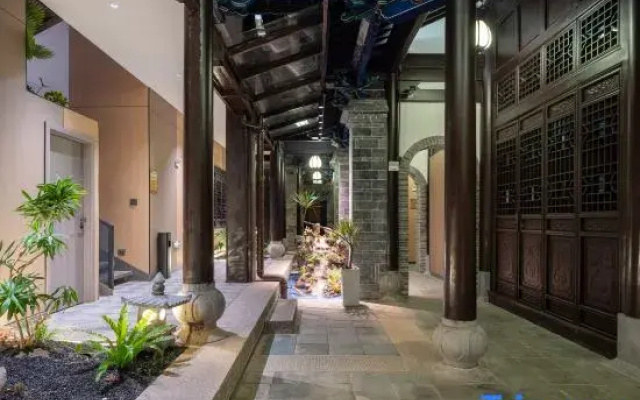 Su Yin Huajianbo Homestay (Zhujia Garden Branch, Jianshui Ancient City)