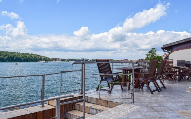 Awesome apartment in Mikolajki with WiFi