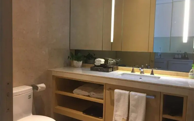 Checkinn International Apartment GuangZhou PaZhou Poly World Trade Branch