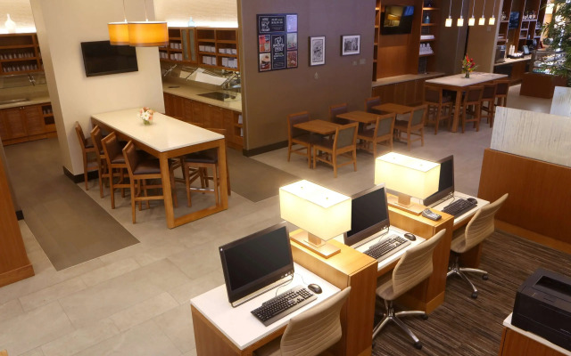 Hyatt Place Flushing/LaGuardia Airport
