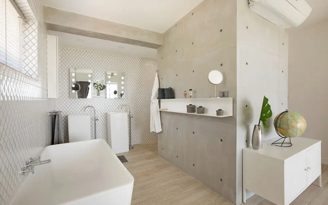 Stylish Sea View Villa 5 Bedrooms -KBR13