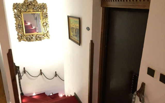 Hotel No. 16