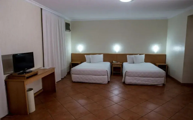 Itu Plaza Hotel