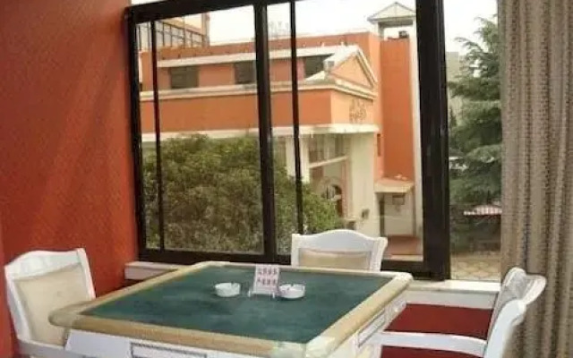 Daguan Kunming Hotel (Daguan Park Branch)