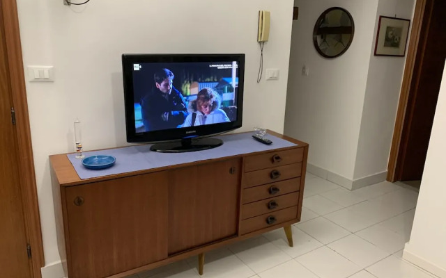 Home, 70 Carini Holiday House