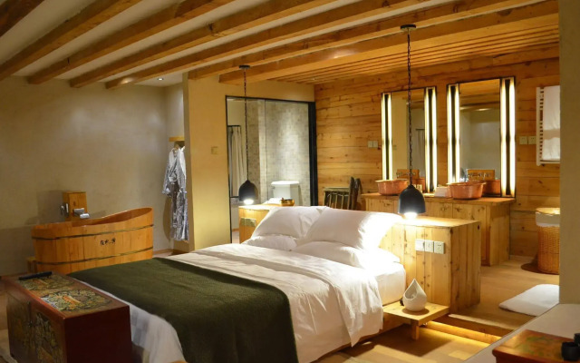 Blossom Hill Inn Shangri-La