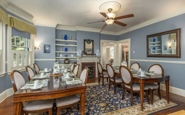 Carolina Bed & Breakfast