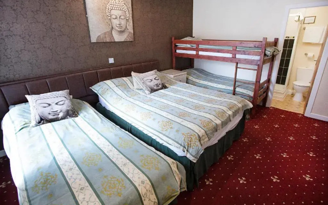 The Pearl Hotel