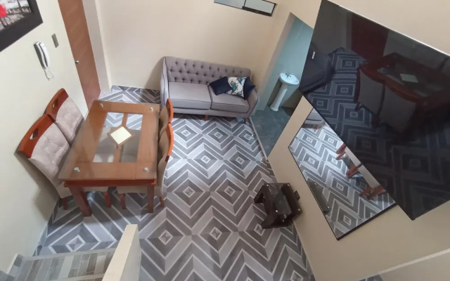 Colonial Suite