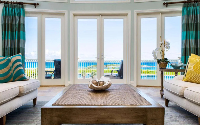 Grand Isle Resort & Residences