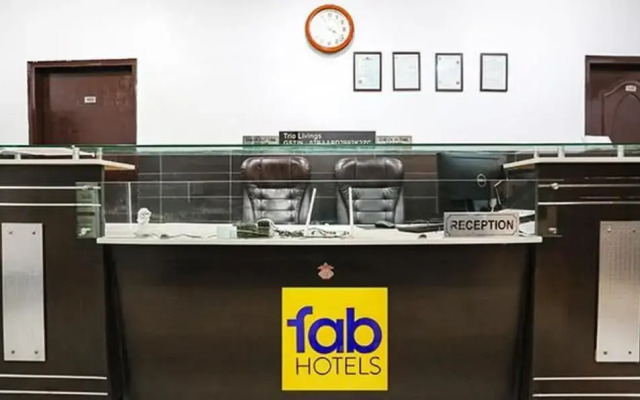 Fabhotel The Lazeez