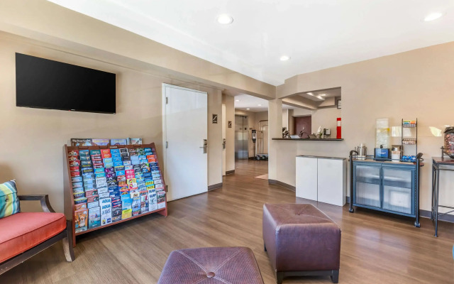 Comfort Inn Monterey Park - Los Angeles