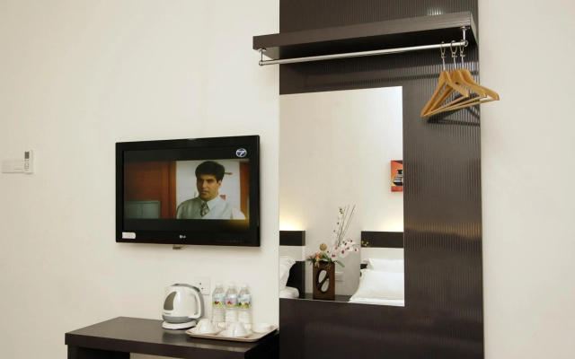 New Century Hotel