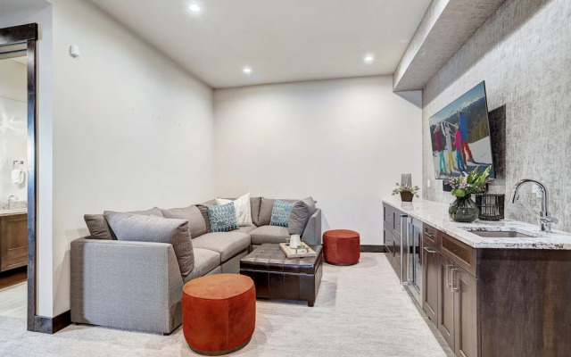 Wintours Leap 4 Bedroom Townhouse by RedAwning