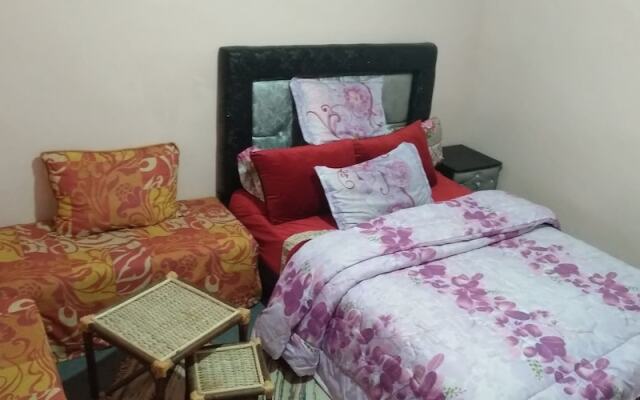 Auberge De Jeunesse Ouarzazate - Hostel