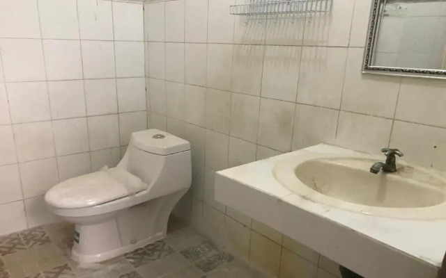 OYO 3252 Lansano Residence