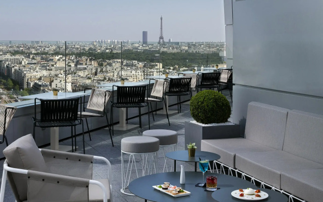Melia Paris La Defense