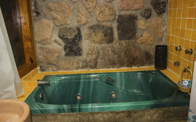 Cabañas La Montaña 2° Seccion