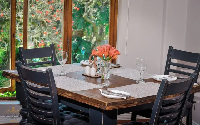 Avoca Vale Country Hotel