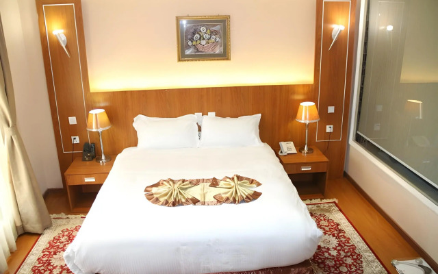 Emmad Apartment Hotel