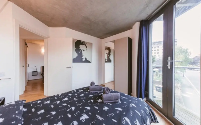 Rent Express Old Street