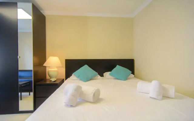 Las Chapas beach front oriented villa