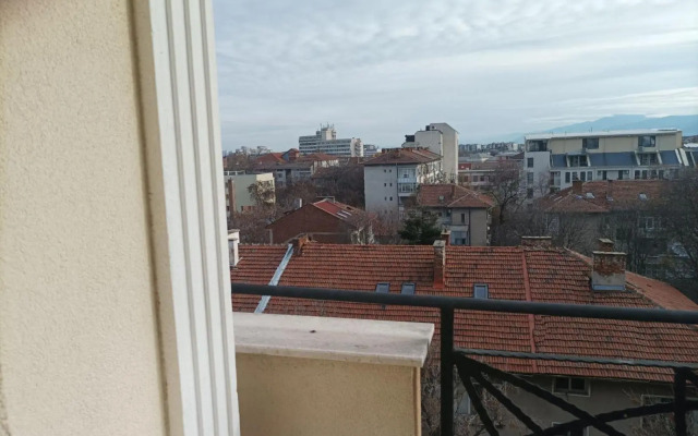 One Bedroom Apartment 37- Trakia 54 А