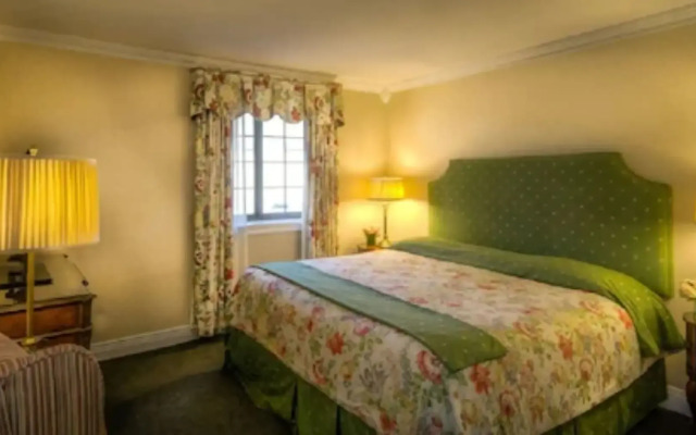 The Red Coach Inn