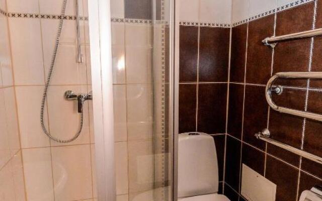 Nida, Kopų 11-11A