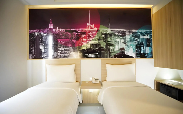 Cleo Hotel Jemursari