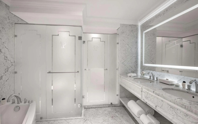 The Plaza Doha, LXR Hotels & Resorts