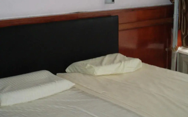 Hotel Manofa