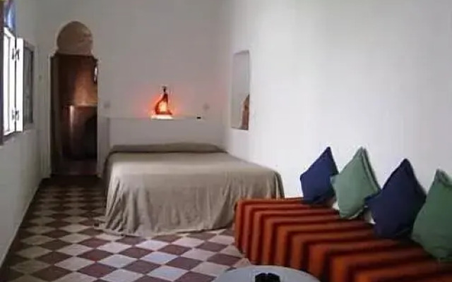 Riad Johana
