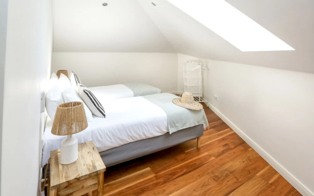 Green Essence Duplex in Faro by Misha s Place