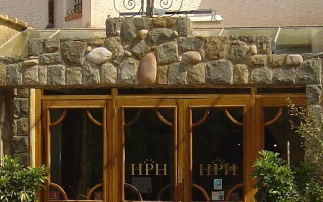 Himera Polis Hotel