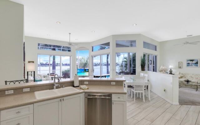 Waterfront Home With Views, Pool and Walk to Beach