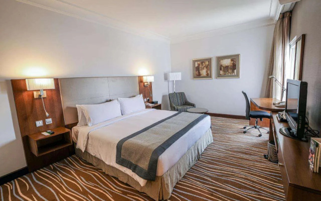Copthorne Downtown Abu Dhabi Hotel