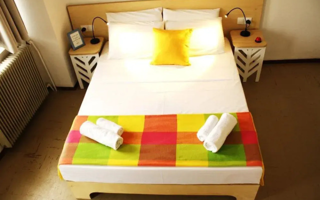 Crops Suites
