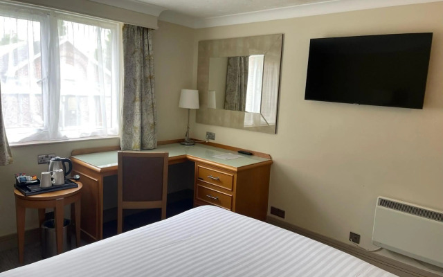 Best Western Chilworth Manor Hotel