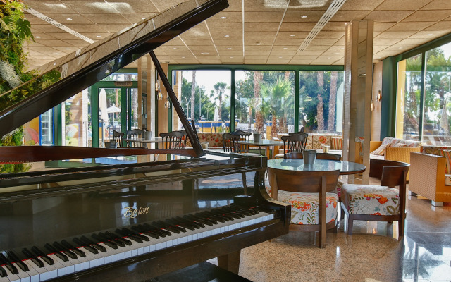 Hotel La Laguna Spa And Golf