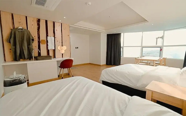 Sokcho Gallery In Stay