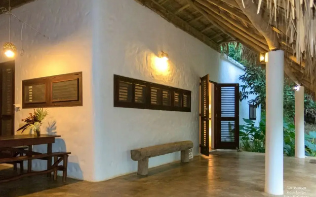 La Cueva Eco-Lodge