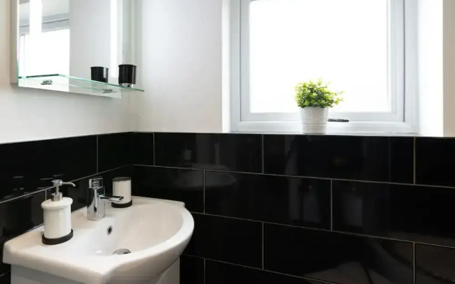 Klarok Serviced Apartments