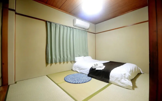 Samurai Apartment